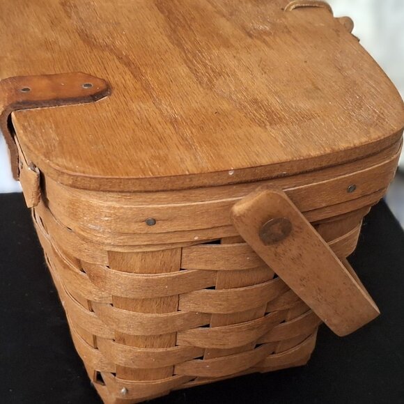 Longaberger 1991 Handmade Baske Wood bottom and top, EUC, REDUCED SHIPPING - Picture 6 of 8